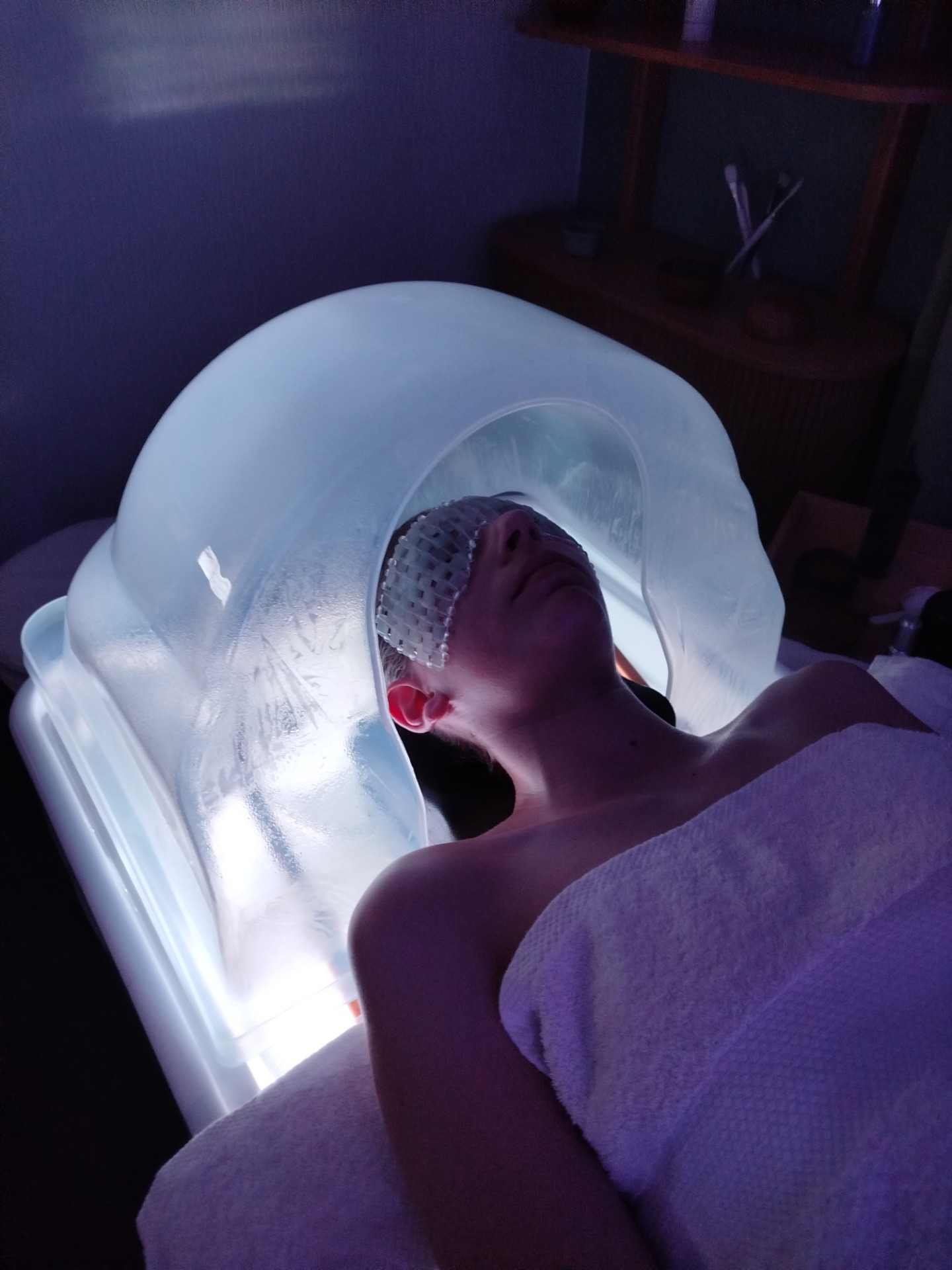 Soin Head Spa cuir chevelu - Tour Pom'Pin La Bourboule